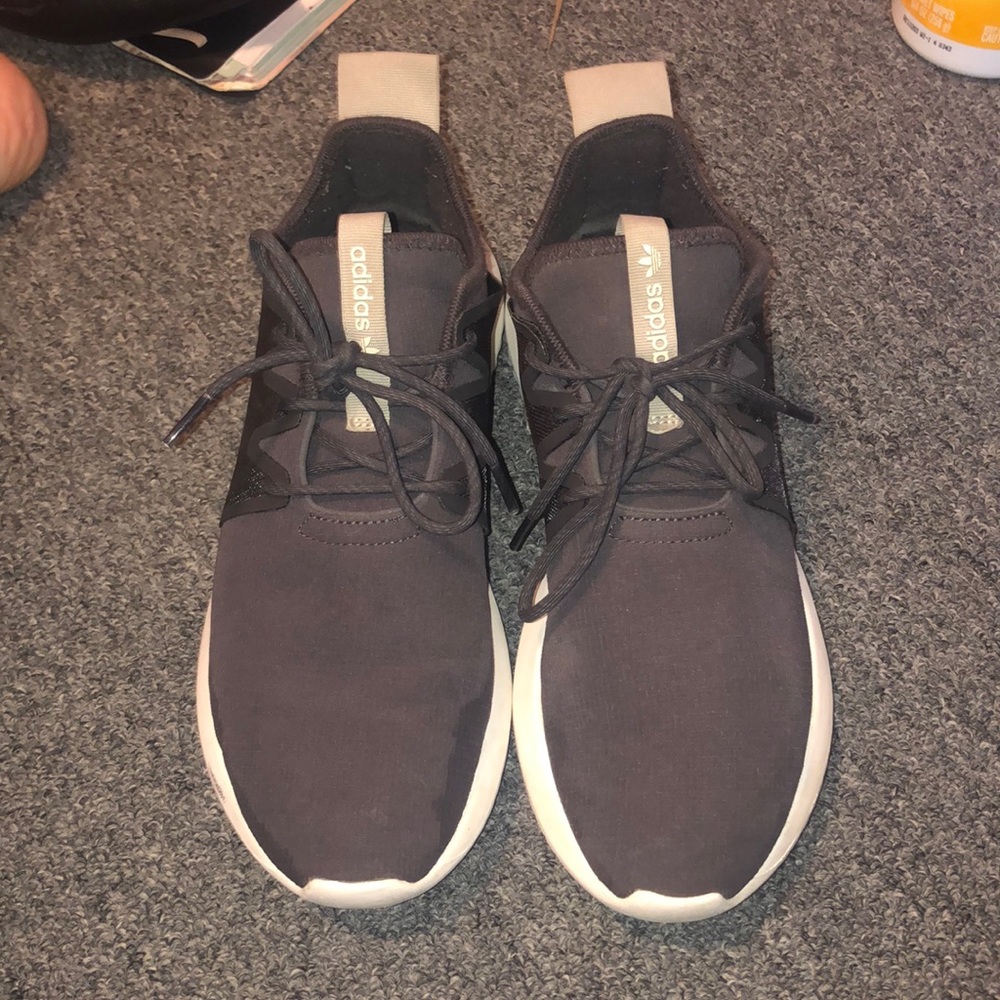 Adidas Tubular sneakers